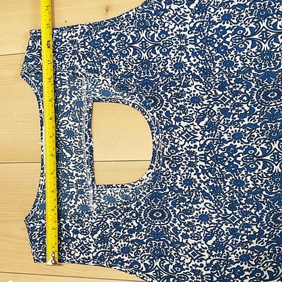 Stylish top - Picture 6 of 9